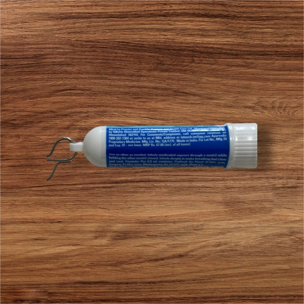 Sealed Blue/White /Red/Green Cylinder Vicks Inhaler and Keychain - Picture 3 of 8